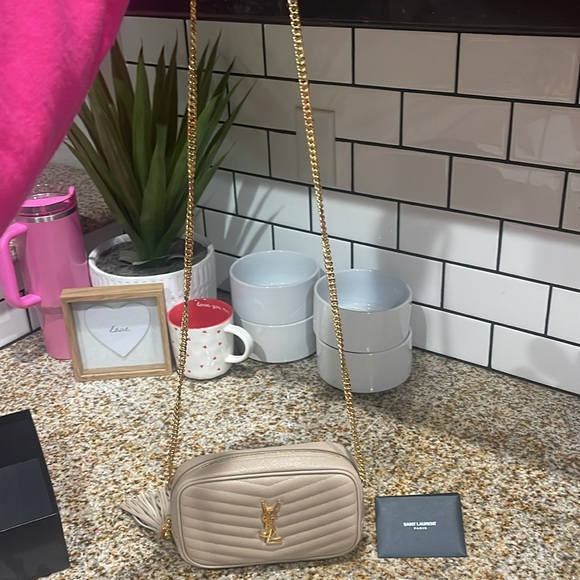 YSL MINI LOU IN QUILTED LEATHER IN DARK BEIGE - Picture 6 of 8